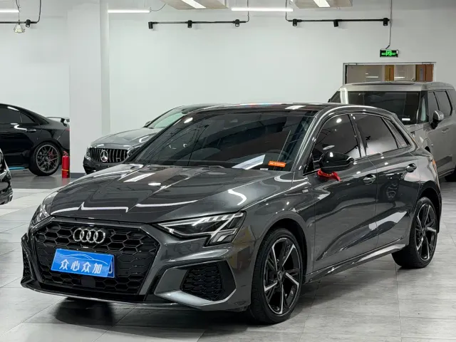 Фотография автомобиля — Audi A3