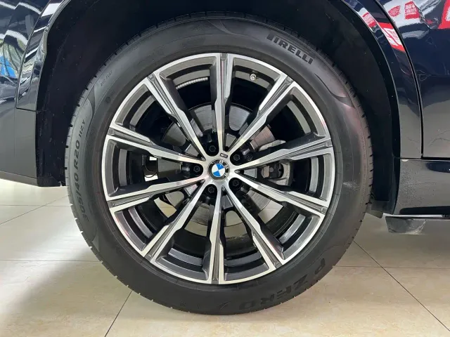 BMW X5 — Фото автомобиля 29
