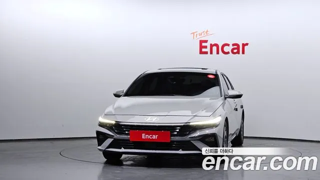 Hyundai Avante CN7 — Фото автомобиля 3