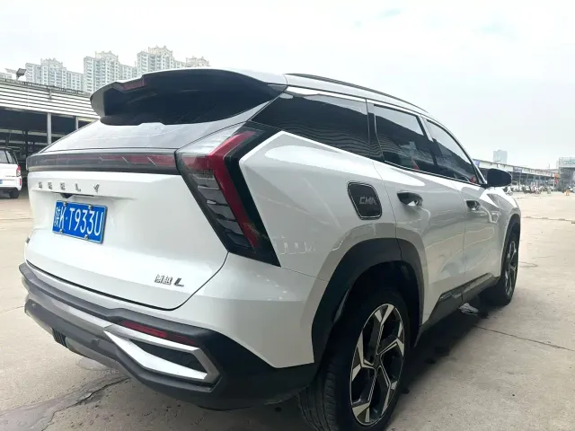 Geely Boyue L — Фото автомобиля 9