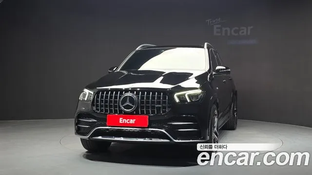 Mercedes-Benz GLE-Class — Фото автомобиля 2