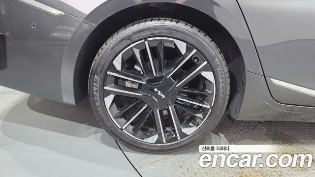 Kia K8 The New K8 2.5 Бензин 2WD — Фото автомобиля 5