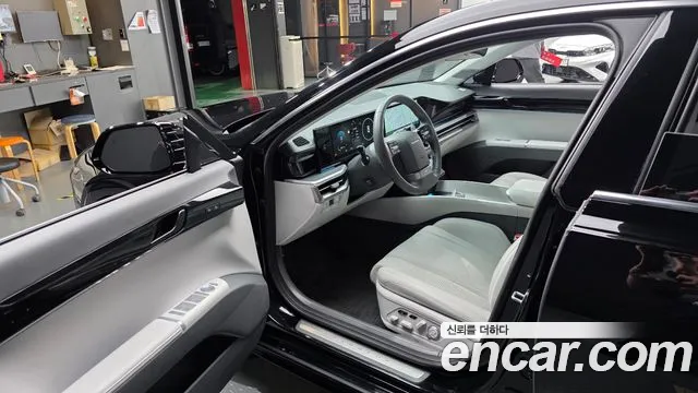 Hyundai Grandeur GN7 — Фото автомобиля 15