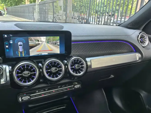 Mercedes-Benz GLB-Class — Фото автомобиля 8
