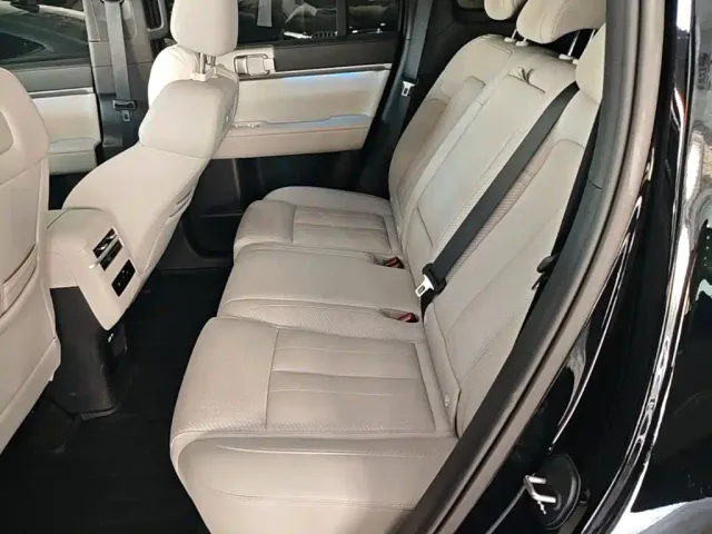 BYD FangChengBao Titanium 7 — Фото автомобиля 16