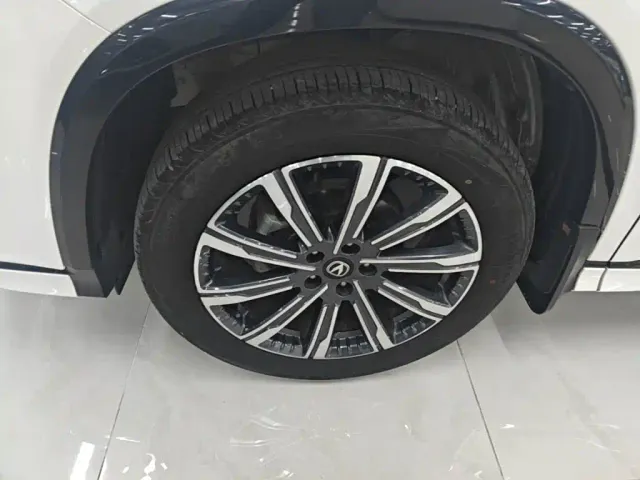 Changan CS75 Plus — Фото автомобиля 22