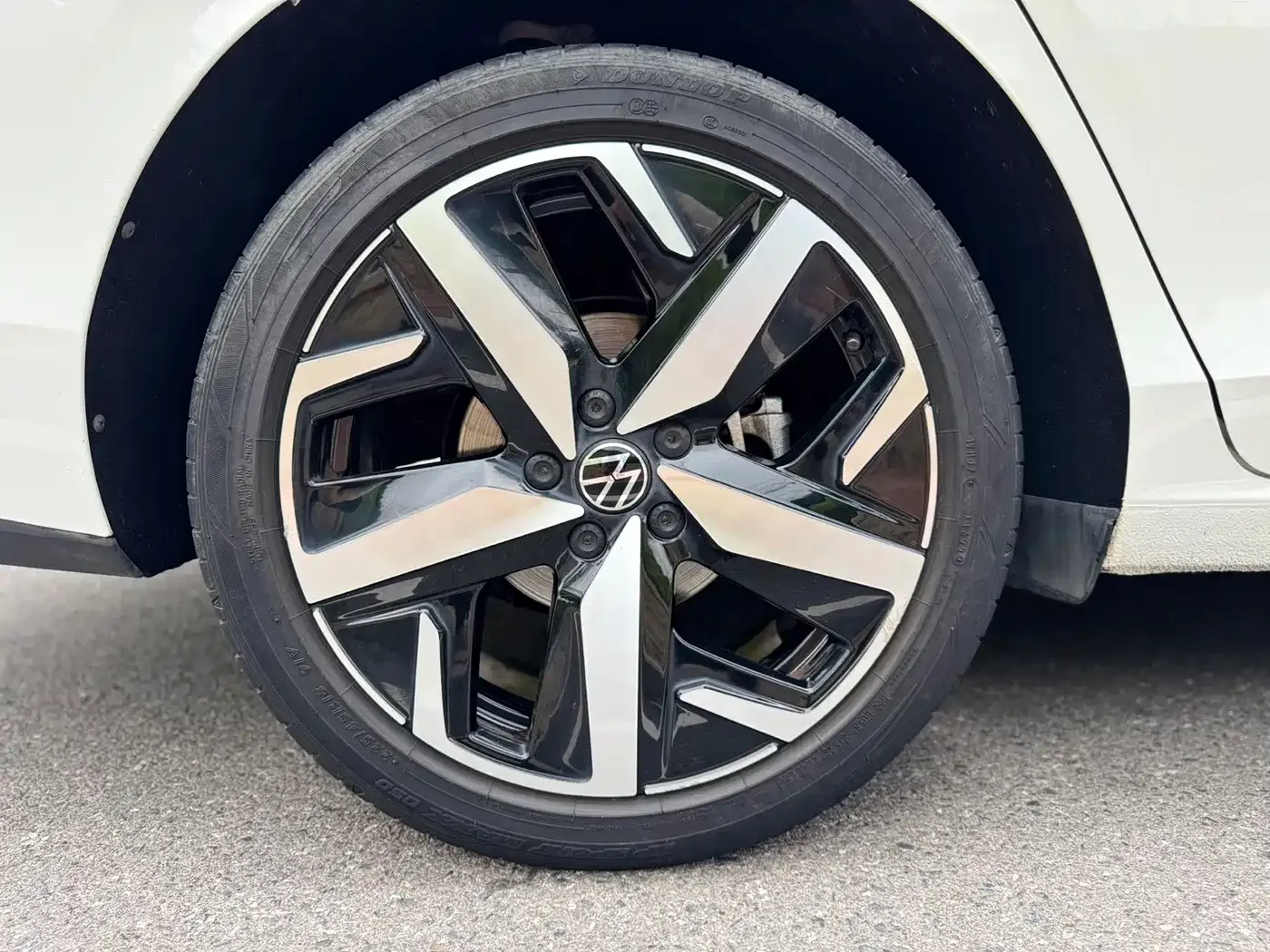 Volkswagen Lamando 2022 Lamando L 280TSI DSG Cool Edition — Фото автомобиля 16