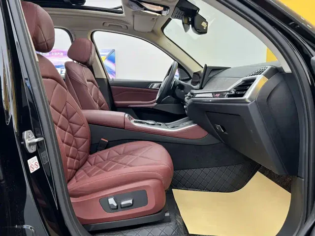BMW X5 — Фото автомобиля 22