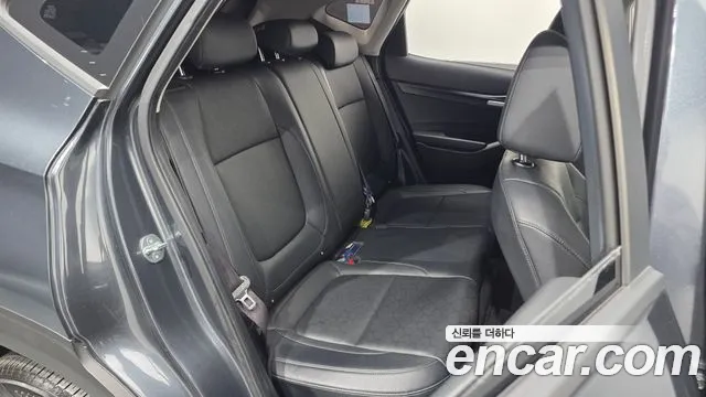 Kia Seltos — Фото автомобиля 18
