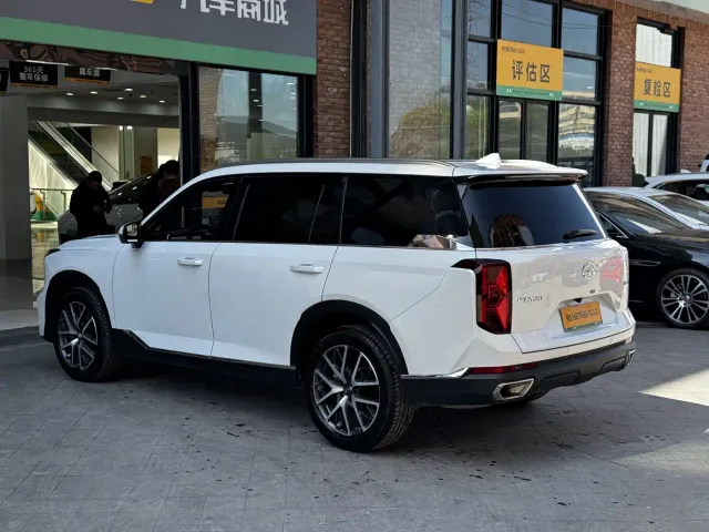 GAC Trumpchi GS8 — Фото автомобиля 6