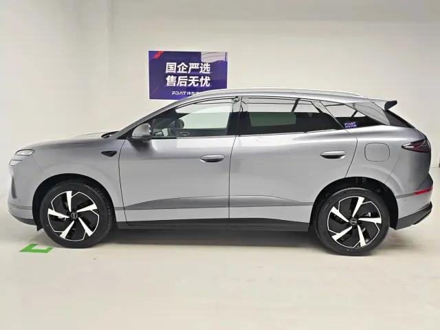 BYD Sealion 06 — Фото автомобиля 9