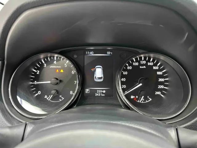 Nissan X-Trail — Фото автомобиля 9
