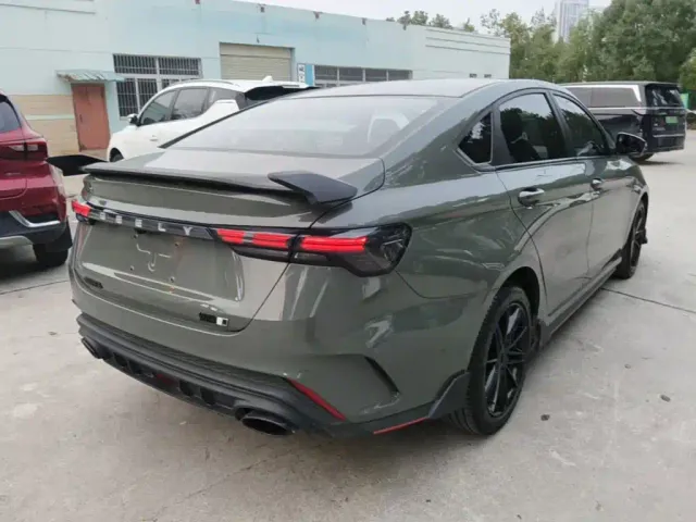 Geely Binrui — Фото автомобиля 6