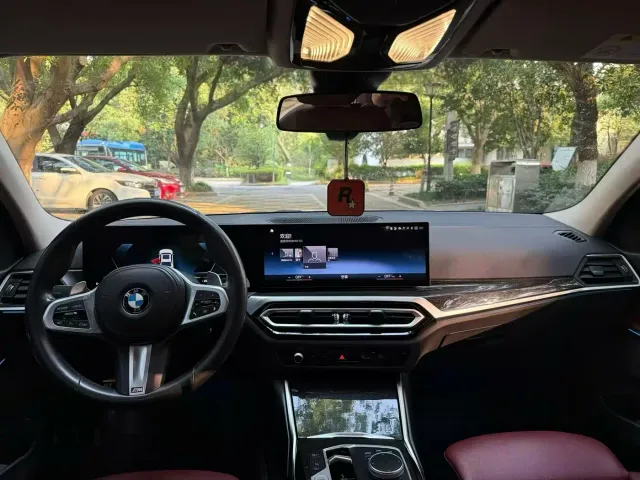 BMW 3 Series — Фото автомобиля 5