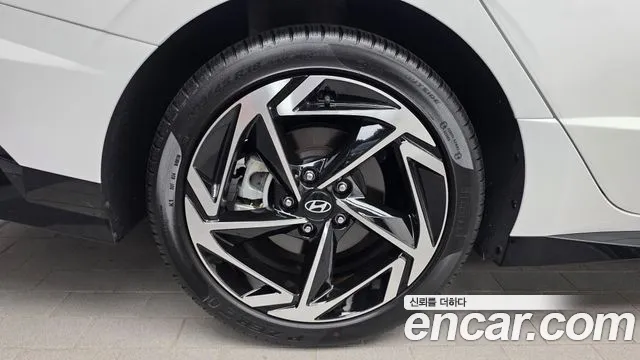 Hyundai Sonata — Фото автомобиля 5