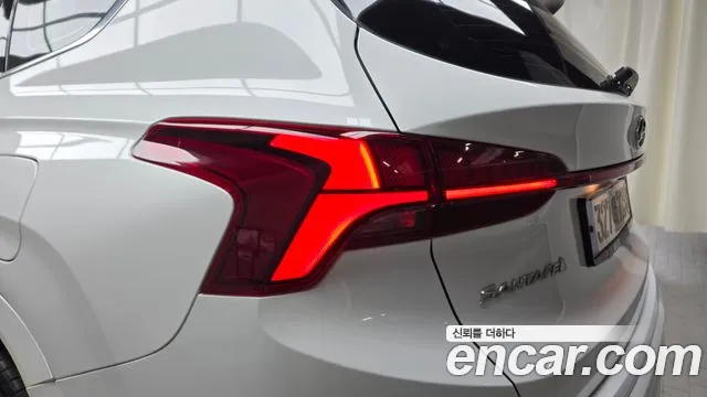 Hyundai Santafe Новый Santa Fe Дизель 2.2 4WD — Фото автомобиля 22