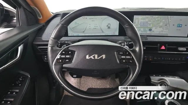 Kia EV6 — Фото автомобиля 13