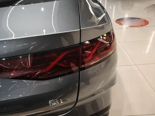 BYD Qin L — Фото автомобиля 7