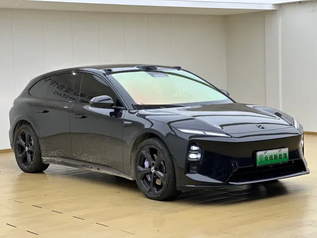 Nio ET5 Touring — Фото автомобиля 4