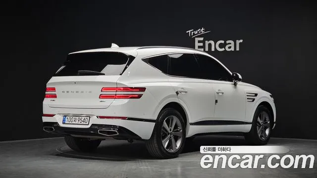 Genesis GV80 — Фото автомобиля 2