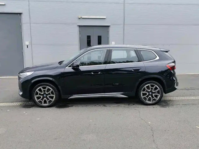 BMW X1 — Фото автомобиля 2