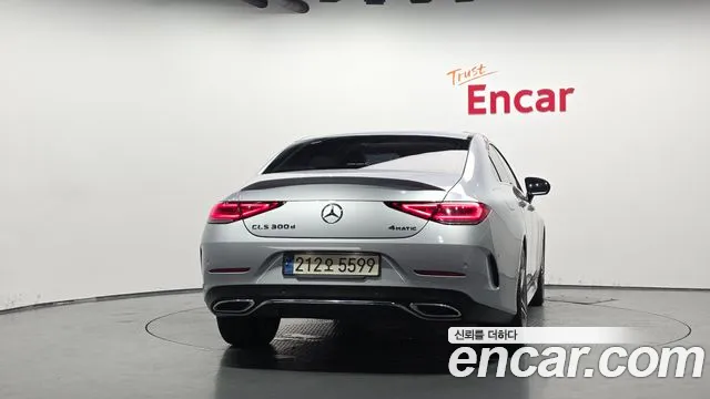 Mercedes-Benz CLS-Class — Фото автомобиля 2
