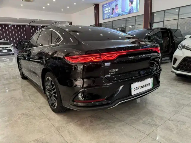 BYD Han — Фото автомобиля 5