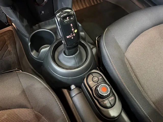 MINI Hatch — Фото автомобиля 6