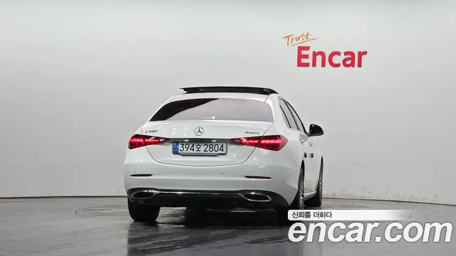 Mercedes-Benz C-Class — Фото автомобиля 4