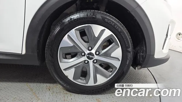 Kia Niro Niro Plus Earth — Фото автомобиля 17