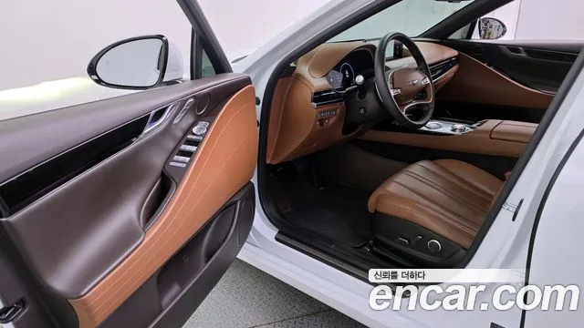 Genesis G80 Бензин 2.5 турбо AWD — Фото автомобиля 8