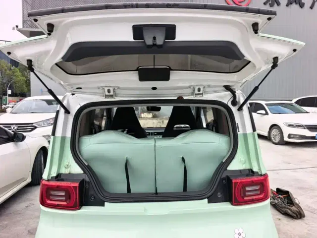 Wuling Hongguang Mini EV — Фото автомобиля 18