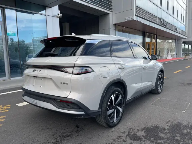 BYD Seal 05 DM-i — Фото автомобиля 7