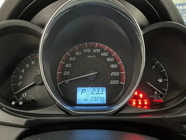 Toyota Vios — Фото автомобиля 15