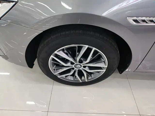 BYD Qin PLUS — Фото автомобиля 22