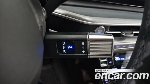 Hyundai Grandeur GN7 — Фото автомобиля 12