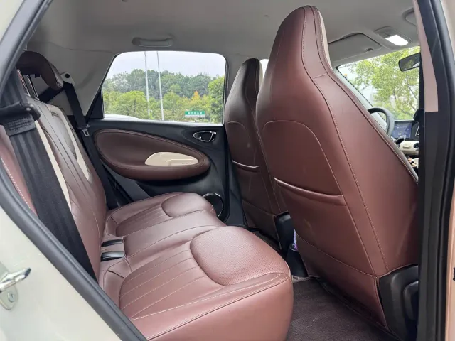 Wuling Bingo — Фото автомобиля 6