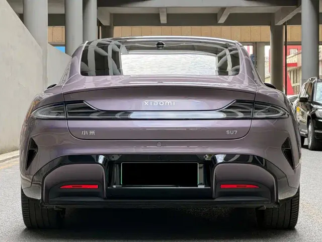 Xiaomi SU7 — Фото автомобиля 4