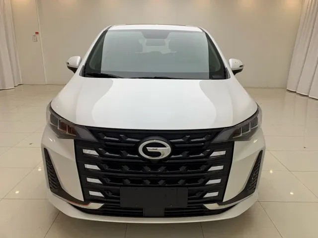 GAC Trumpchi M6 — Фото автомобиля 2