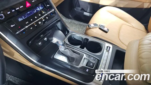 Kia Canival Carnival 4 поколение 9 мест Prestige — Фото автомобиля 9