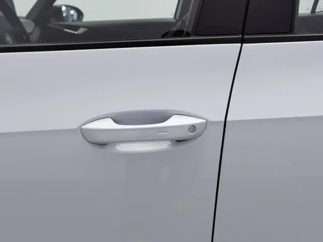 Volkswagen Volkswagen ID.3 2023 Upgraded Pure Intelligence Edition — Фото автомобиля 18