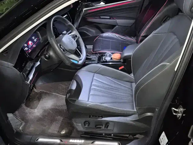 Volkswagen Passat — Фото автомобиля 9