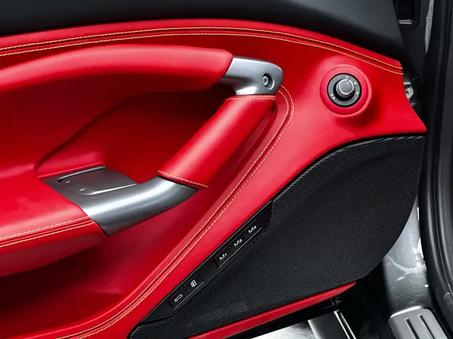 Ferrari F8 — Фото автомобиля 17