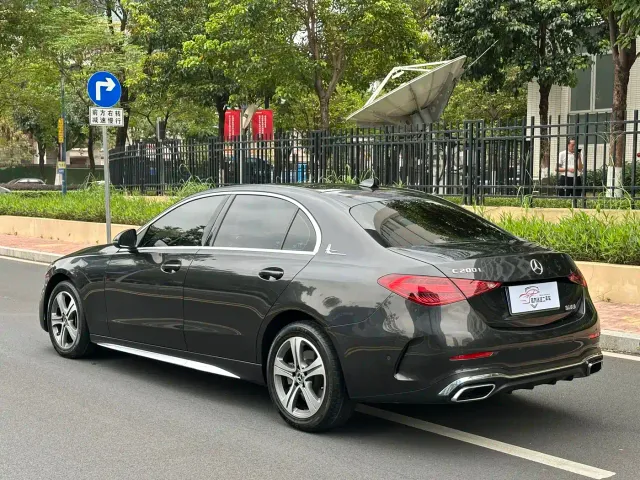 Mercedes-Benz C-Class — Фото автомобиля 6