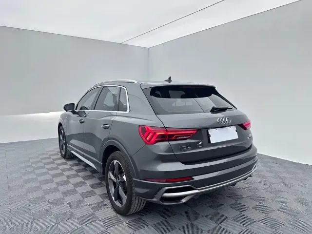 Audi Q3 — Фото автомобиля 4