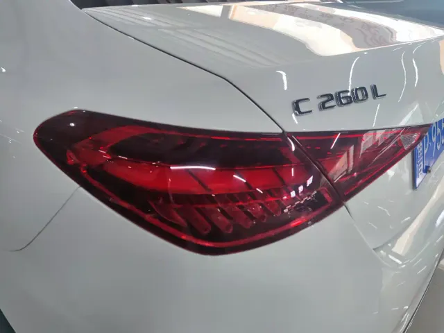 Mercedes-Benz C-Class — Фото автомобиля 16