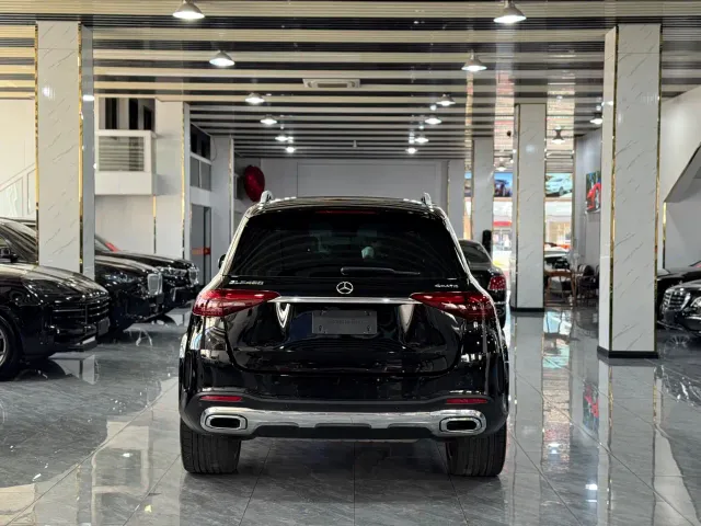 Mercedes-Benz GLE-Class — Фото автомобиля 14