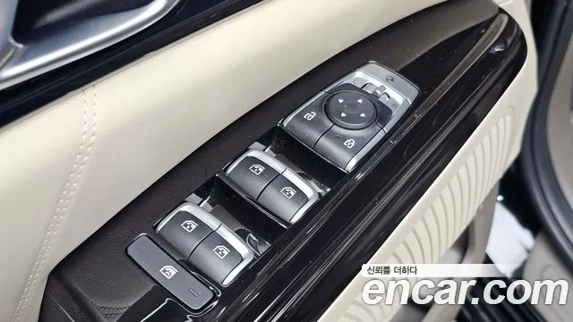 Kia Carnival 4th Gen — Фото автомобиля 21