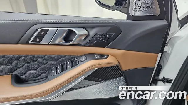 BMW X5M 4.4 Competition — Фото автомобиля 18