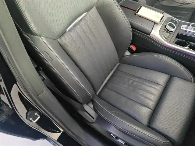 Hongqi H9 — Фото автомобиля 24